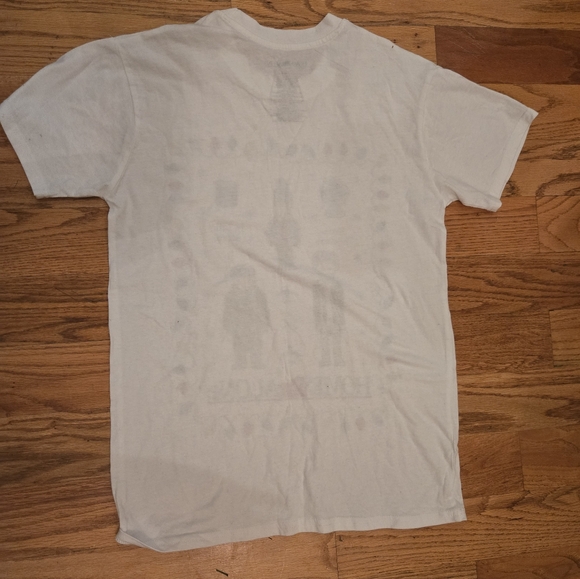 Home Alone Tshirt, Small - Picture 3 of 4